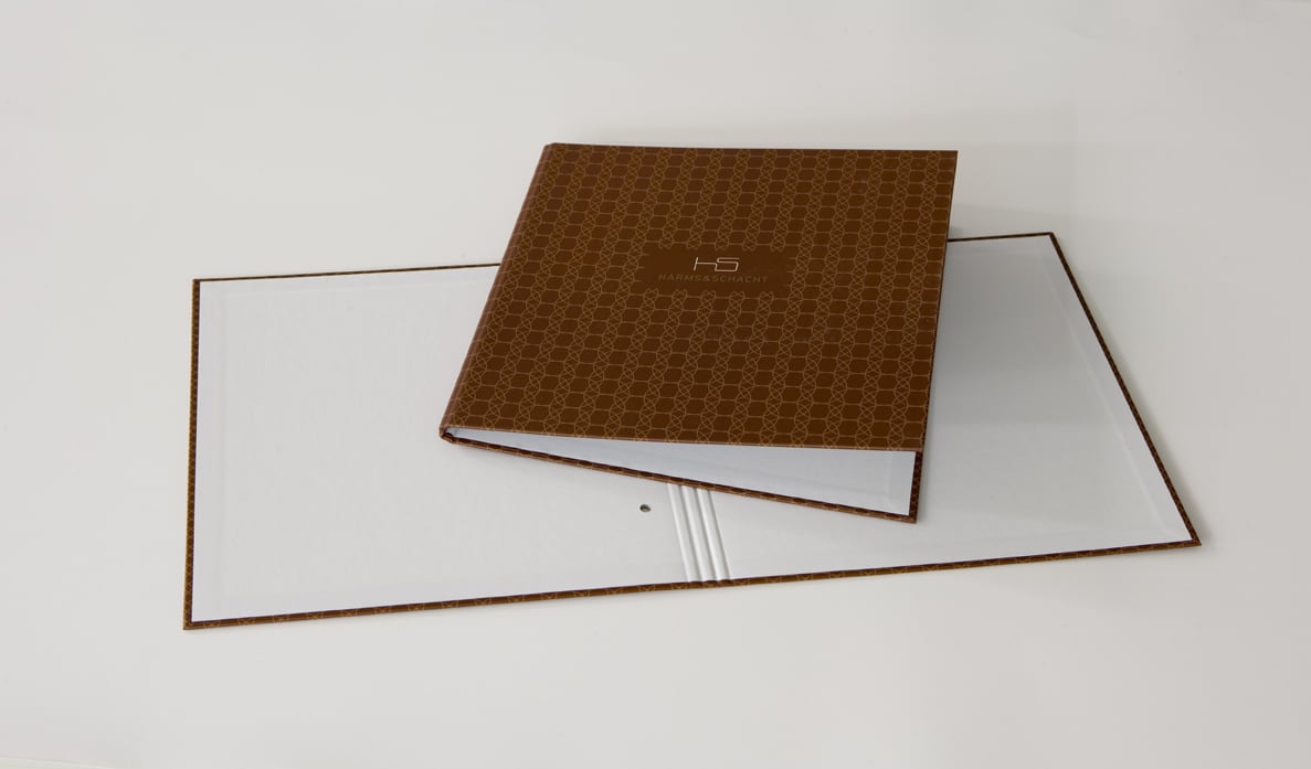 Spezial-Nutung für Mappen mit hoher Füllung